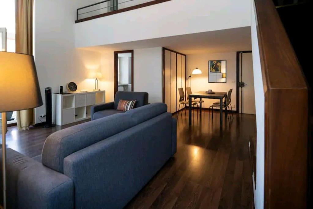 Loft Luxury - Piazza Castello Porta Susa Turin Ngoại thất bức ảnh